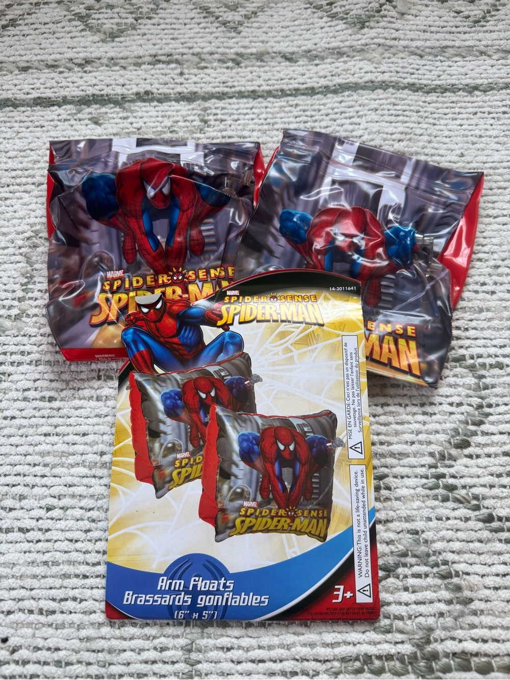 Marvel Spider-Man Red and Blue Inflatable Arm Floats